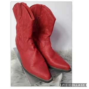 Rampage Red Boots Sz 8.5M